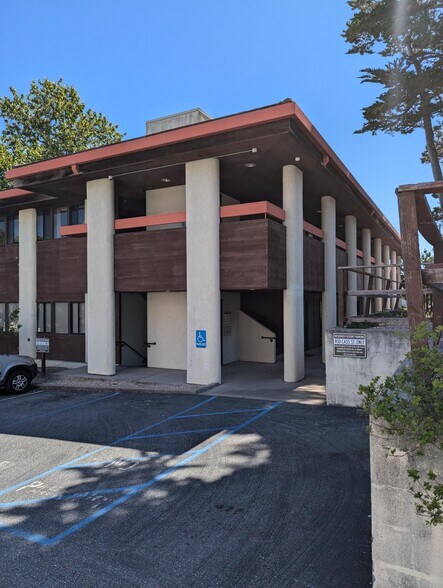 More Photos Of 900 Cass St, Monterey Medical For Sale
