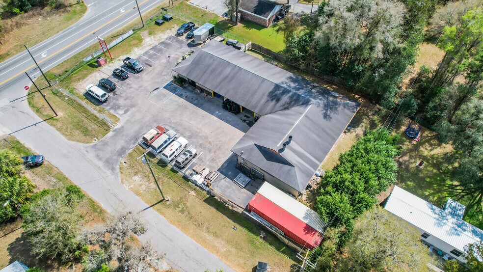 More Photos Of 982 E Hartshorn Ln, Holder Auto Repair For Sale