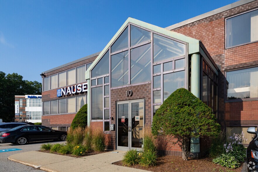 More Photos Of 10 Kearney Rd, Needham Office For Lease