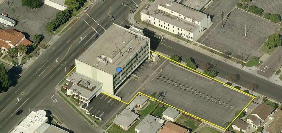 More Photos Of 10800 Paramount Blvd, Downey Medical For Lease