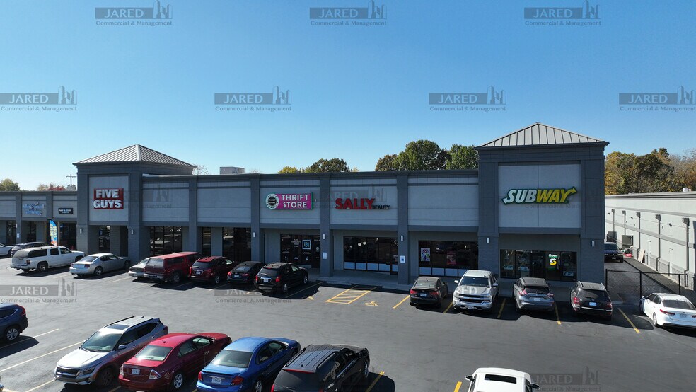 More Photos Of 2607-2713 N Kansas Expy, Springfield Unknown For Lease