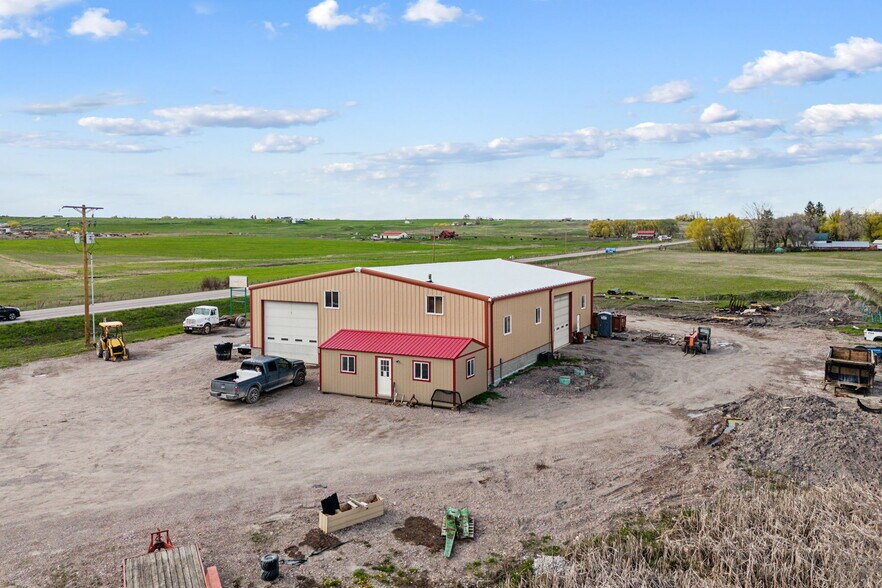 More Photos Of 34830 E Post Creek Rd, Saint Ignatius Manufacturing For Sale