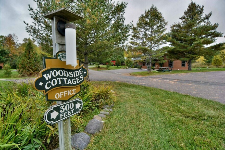 More Photos Of 84790 State Highway 13 S, Bayfield Hotel For Sale