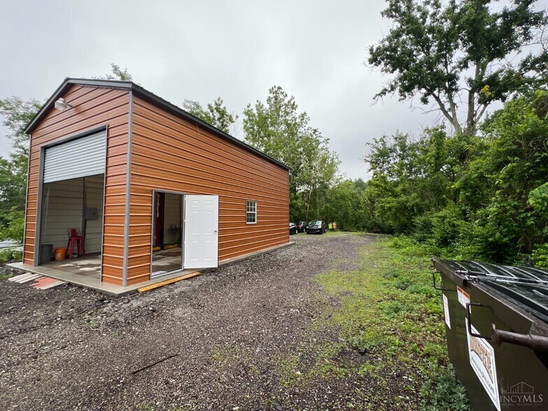 More Photos Of 1611 State Route 28, Loveland Freestanding For Lease