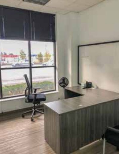 More Photos Of 500 Elliott Ave W, Seattle Office For Sale