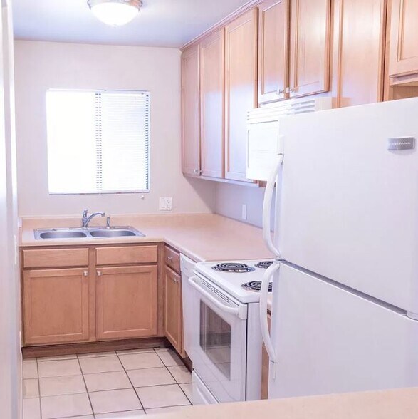 More Photos Of 2520-2526 E Glenn St, Tucson Apartments For Sale