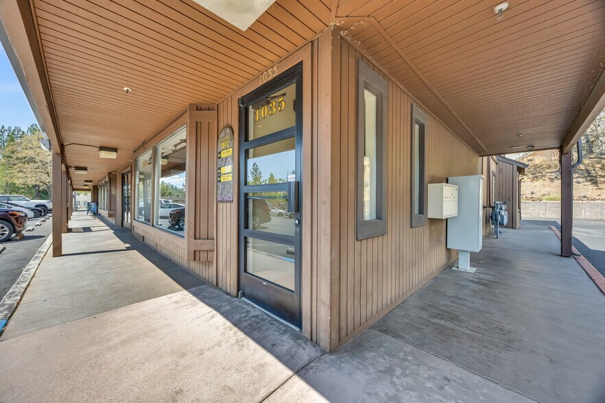 More Photos Of 1035-1043 Sutton Way, Grass Valley Office For Sale