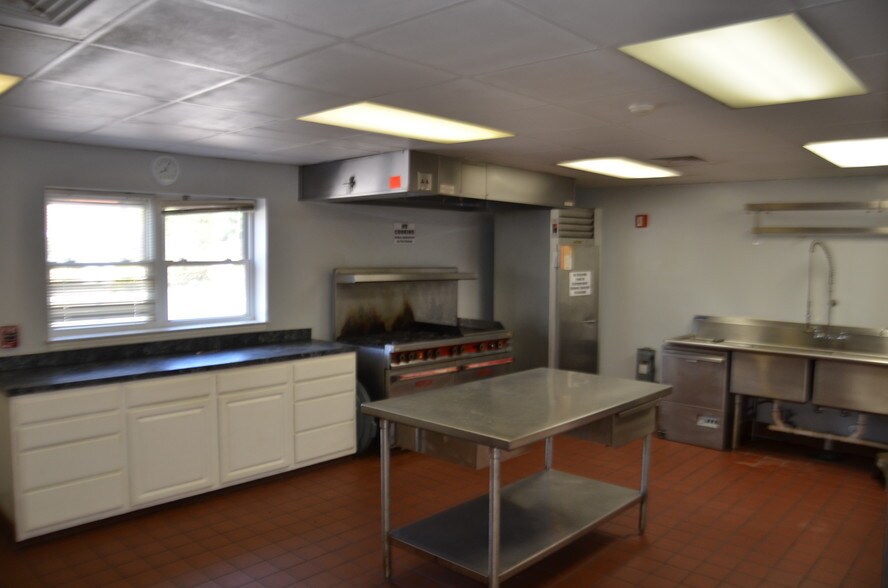 More Photos Of 5095 Lansing Dr, Winston-Salem Religious Facility For Sale