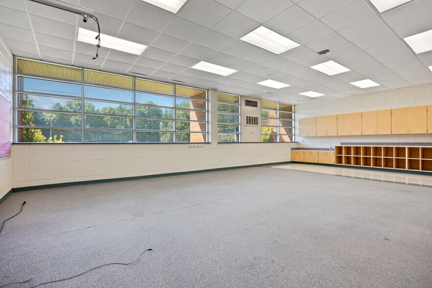 More Photos Of 8967 Cedar Grove School Loop Rd, Nashville Schools For Sale