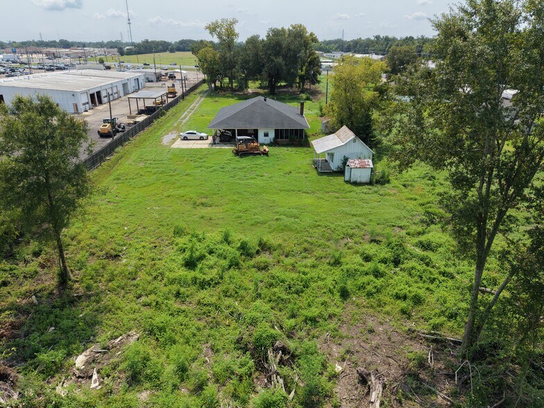 More Photos Of 945 Lyons Dr, La Place Land For Sale