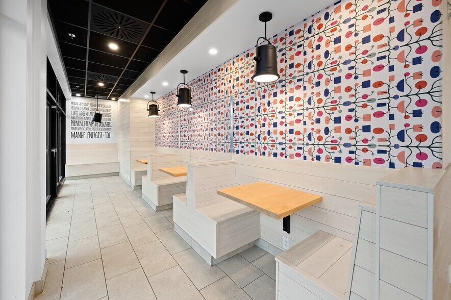 More Photos Of 1170 Boul Lebourgneuf, Québec Office For Lease