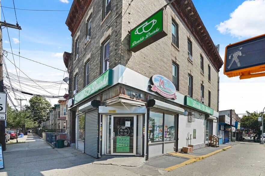 More Photos Of 167 Forbell St, Brooklyn Coworking Space