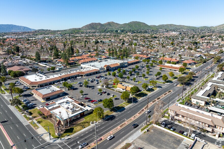 More Photos Of 3804-3870 La Sierra Ave, Riverside Unknown For Lease