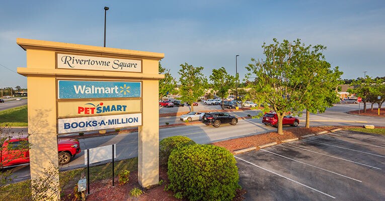 More Photos Of 3005-3031 MLK Jr Blvd, New Bern General Retail For Lease