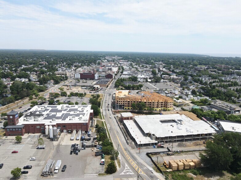 More Photos Of 270 W Main St, Patchogue Service Station For Sale