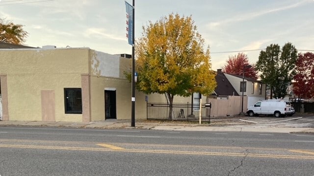 More Photos Of 6316 S Archer Ave, Chicago Restaurant For Lease