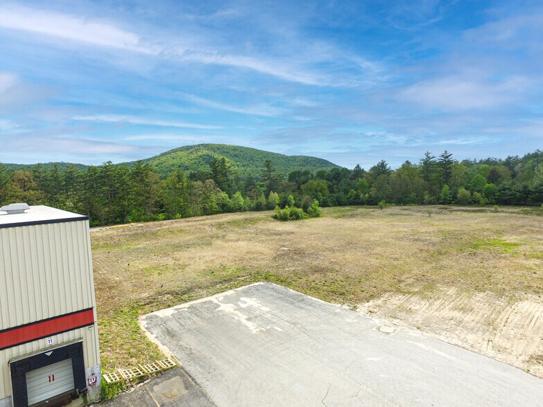 More Photos Of 1042-1050 W Swanzey Rd, Swanzey Warehouse For Sale
