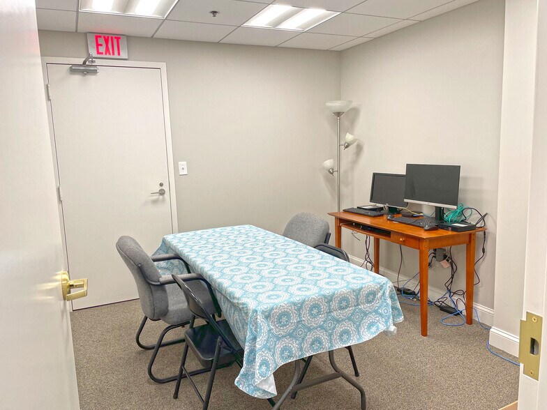 More Photos Of 290 Baker Ave, Concord Medical For Lease