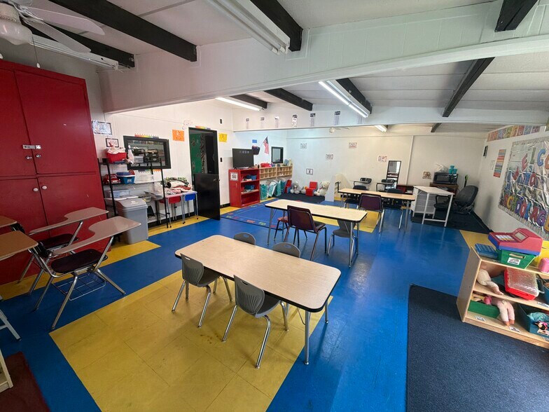 More Photos Of 1816 Hinson Loop Rd, Little Rock Daycare Center For Sale