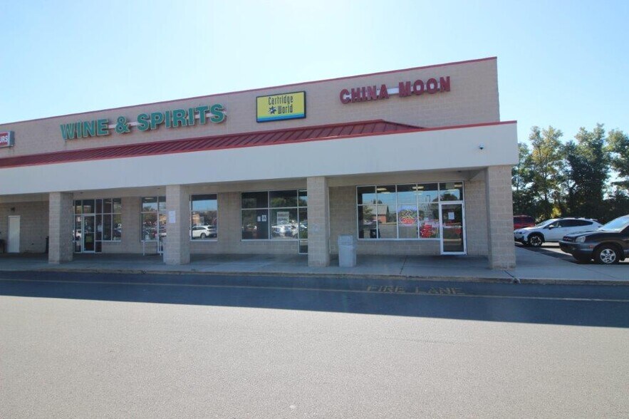 More Photos Of 4860 Penn Ave, Sinking Spring Storefront For Lease