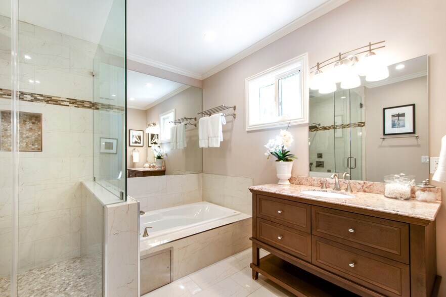 More Photos Of 9696 Antelope Rd, Beverly Hills Specialty For Lease