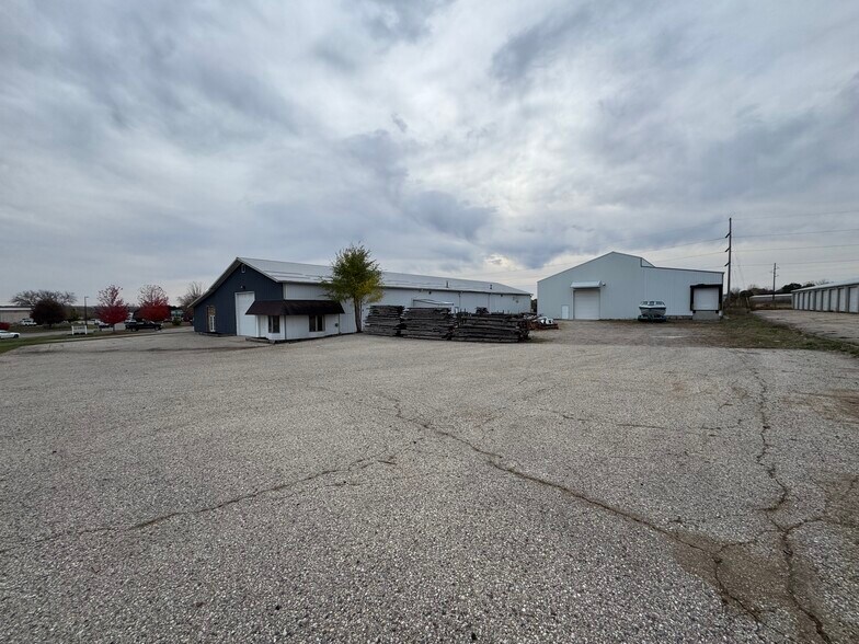 More Photos Of 500 S Nathan Ln, Elkhorn Distribution For Sale