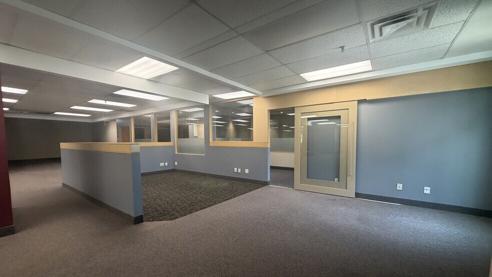 More Photos Of 20 Fort St, Winnipeg Apartments For Lease