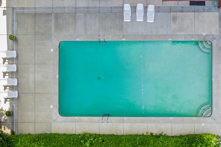 More Photos Of 57 N Somerville St, Memphis Apartments For Sale