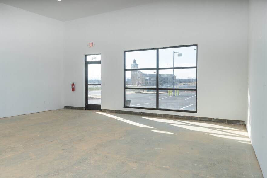 More Photos Of 260 Sheppard Ct, Waynesboro Research And Development For Lease