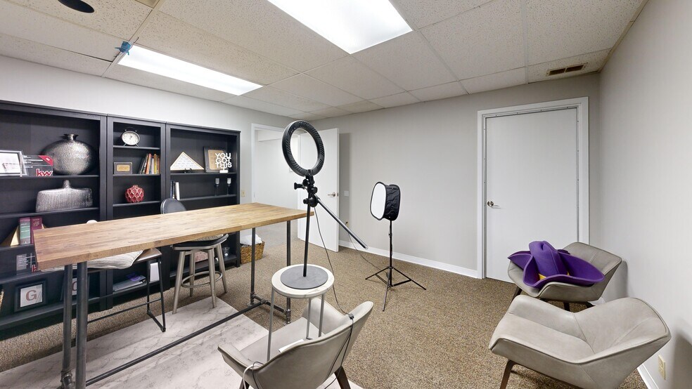 More Photos Of 2514 S 119th St, Omaha Office For Lease