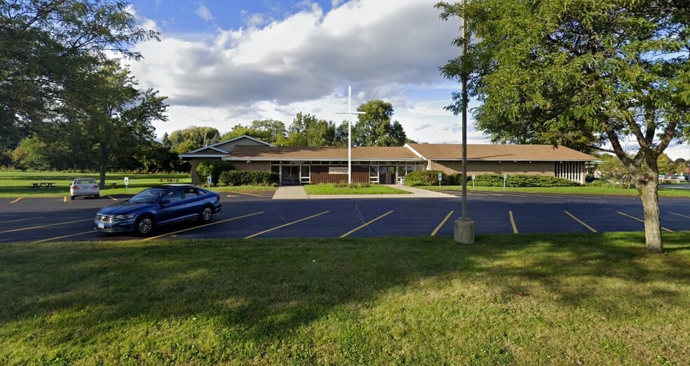 Primary Photo Of 500 Church Rd, Elgin Religious Facility For Lease