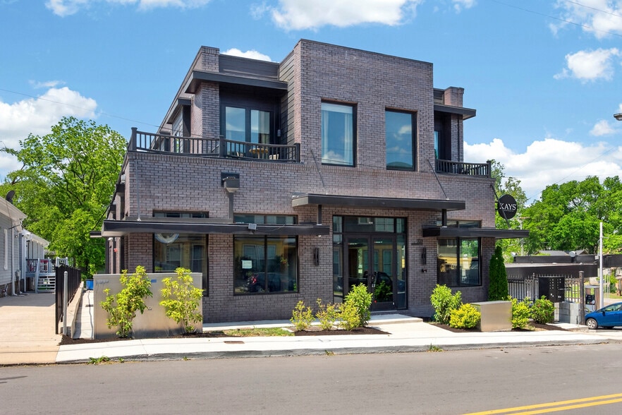 More Photos Of 722 McFerrin Ave, Nashville Restaurant For Lease