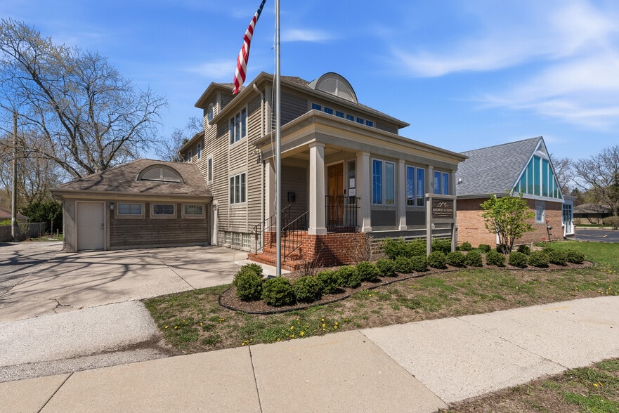 More Photos Of 6165 N Green Bay Ave, Glendale Office For Sale