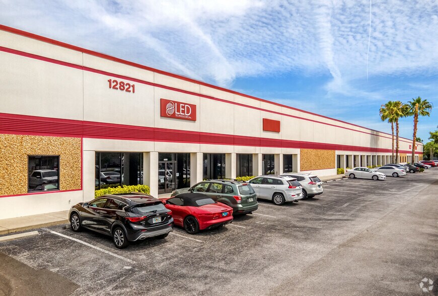 More Photos Of 12901 Starkey Rd, Largo Unknown For Lease