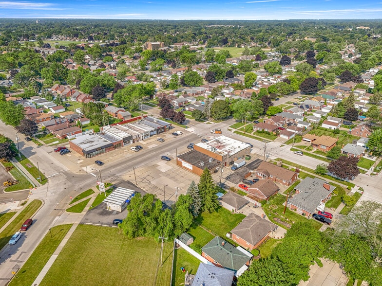 More Photos Of 14730 Champaign Rd, Allen Park Storefront Retail Office For Sale