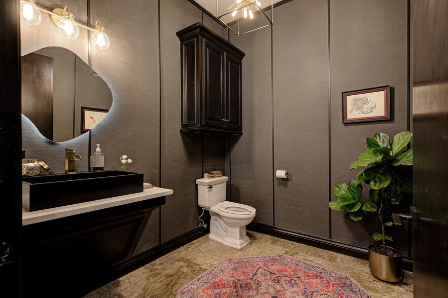 More Photos Of 2917 NW 156th St, Edmond Office Residential For Sale