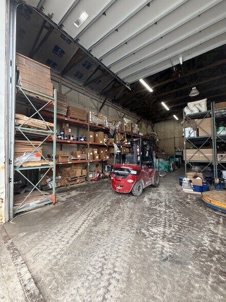 More Photos Of 98 Jolly Industrial Park, Wilder Land For Sale