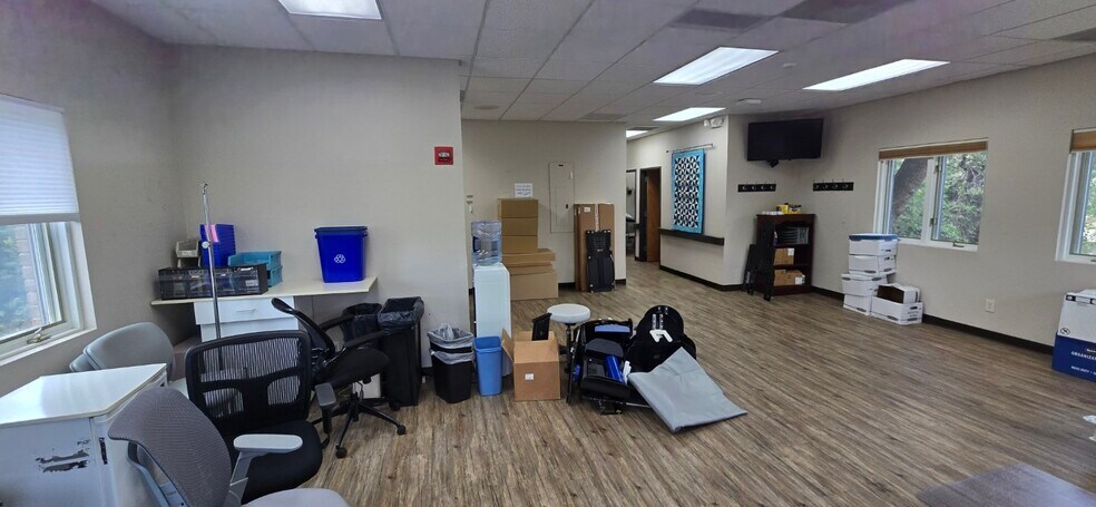 More Photos Of 1100 Gail Gardner Way, Prescott Office For Sale