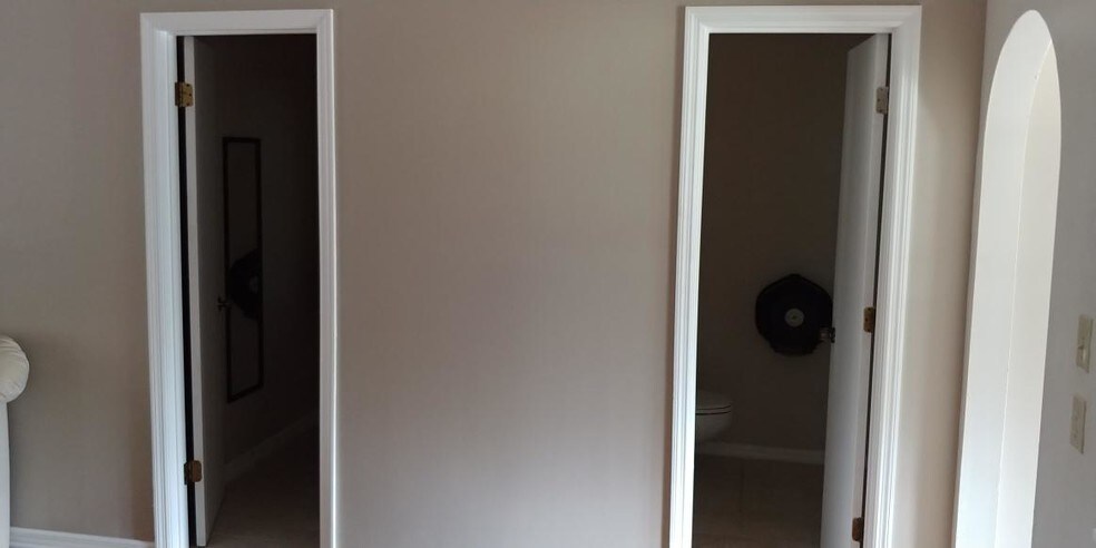 More Photos Of 4113 Neptune Rd, Saint Cloud Office For Sale