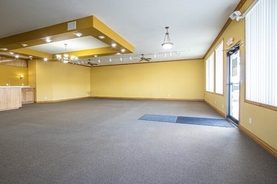 More Photos Of 2737 Hwy 45, Antigo Freestanding For Sale