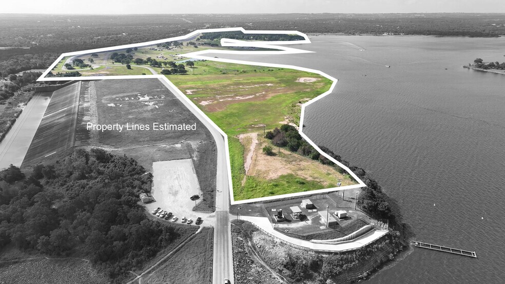 More Photos Of 505 Marina, Brenham Specialty For Sale