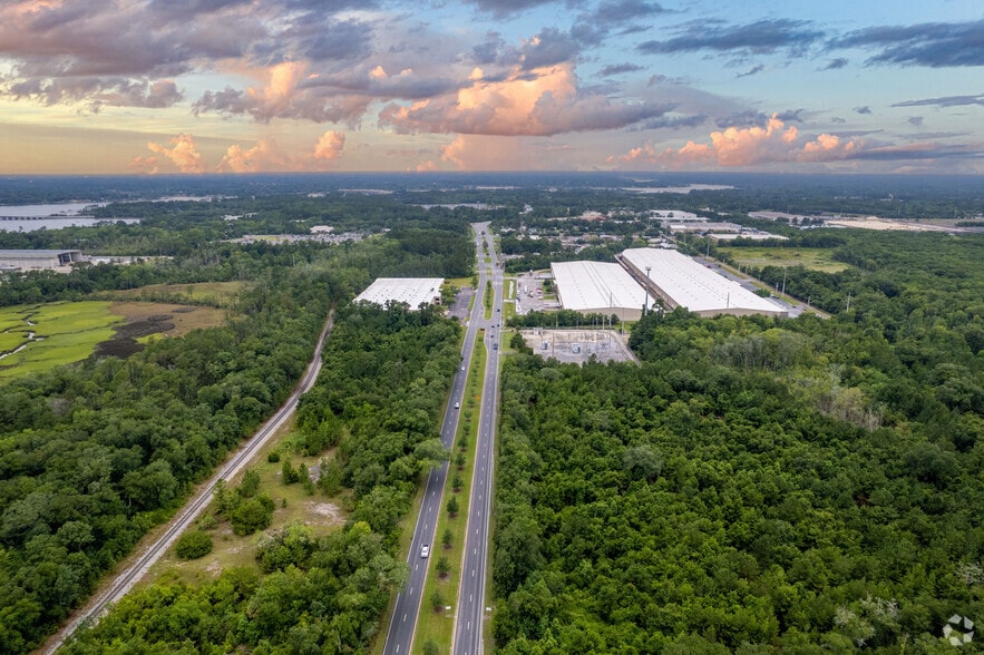 More Photos Of 9250 Drummond Creek Dr, Jacksonville Unknown For Lease