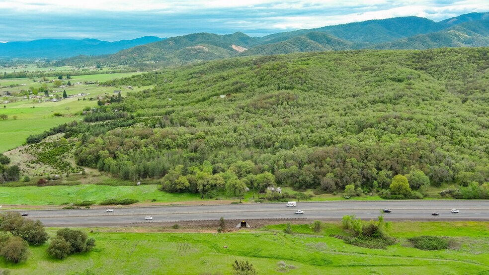 More Photos Of 8785 Blackwell Rd, Central Point Land For Sale