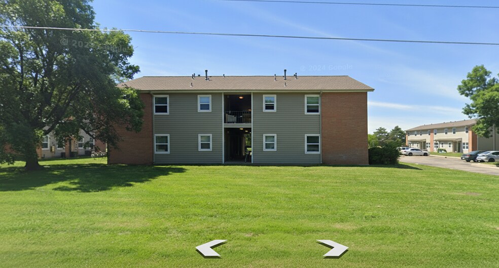 More Photos Of 225 E Hickory St, Hesston Apartments For Sale