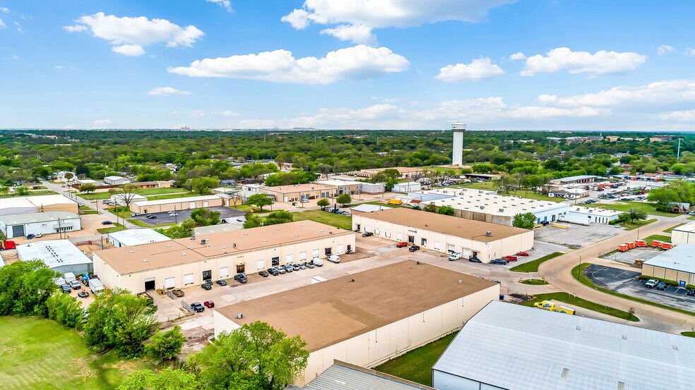More Photos Of 2355 Pecan Ct, Haltom City Unknown For Lease