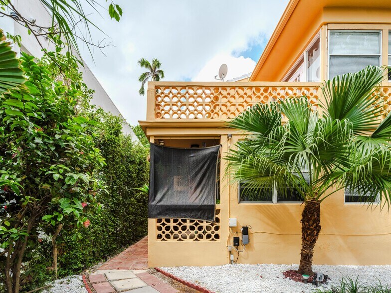 More Photos Of , Miami Beach Multifamily For Sale