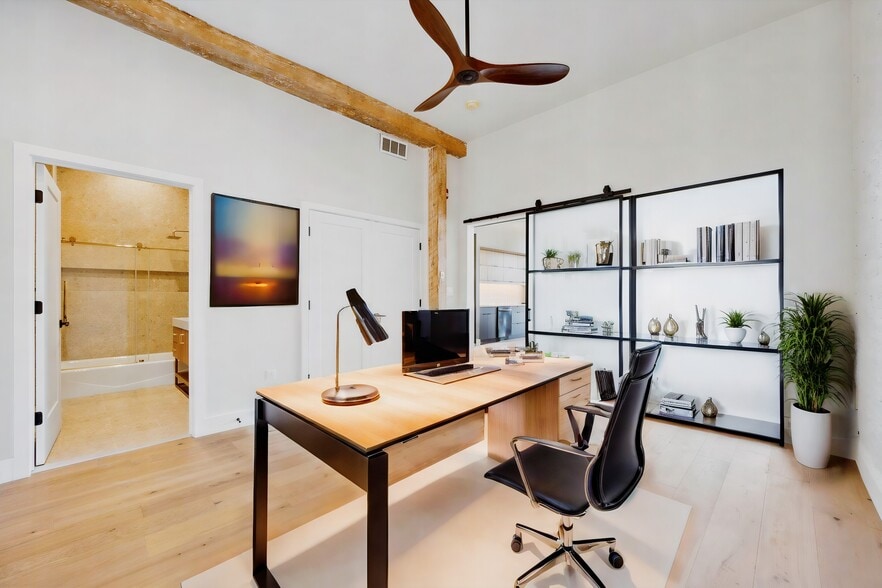 More Photos Of 32-34 S Strawberry St, Philadelphia Loft Creative Space For Sale