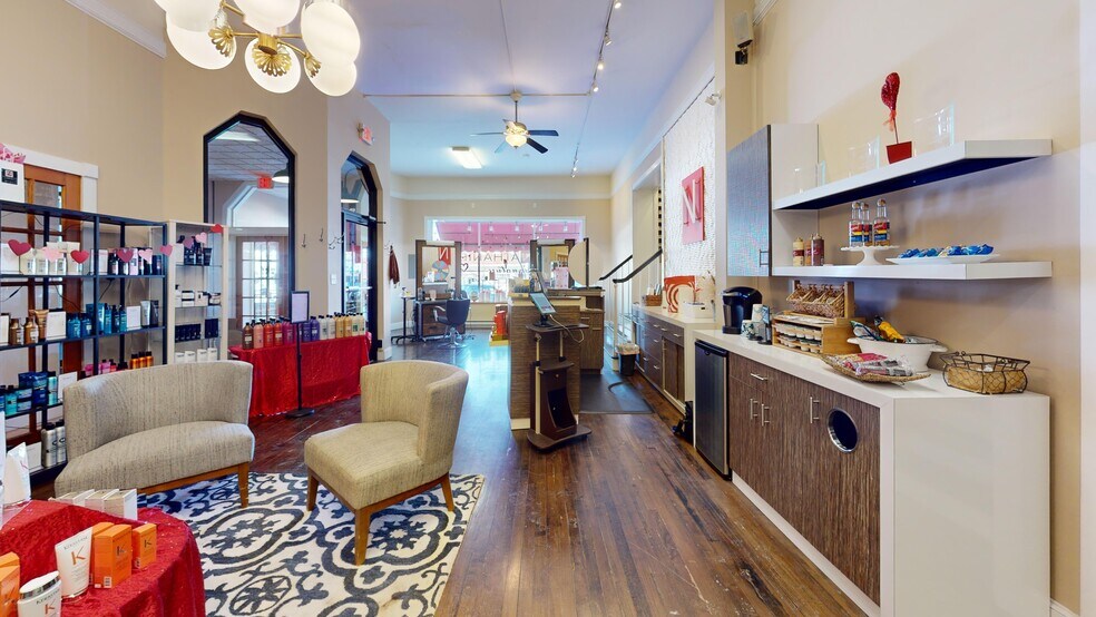 More Photos Of 33-39 N Main St, Wallingford Office For Lease