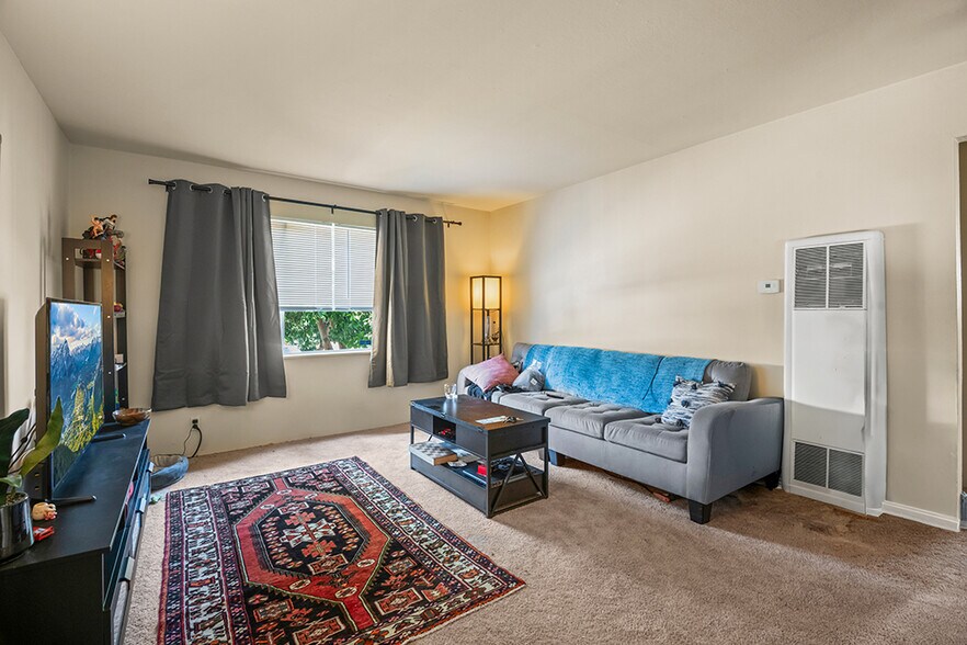 More Photos Of 1718 6th Ave, Oakland Apartments For Sale