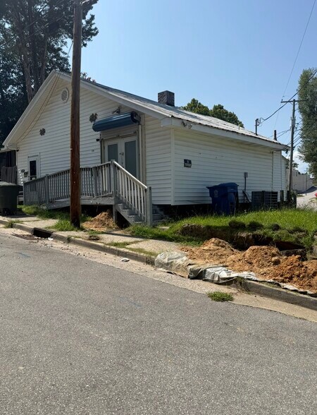 More Photos Of 2339 Pendleton St, Columbia Specialty For Sale